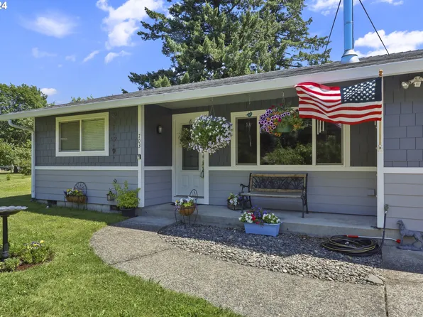 703 Fort Rains St, North Bonneville, WA 98639