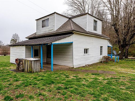3rd image of 345 N Winslow Blvd