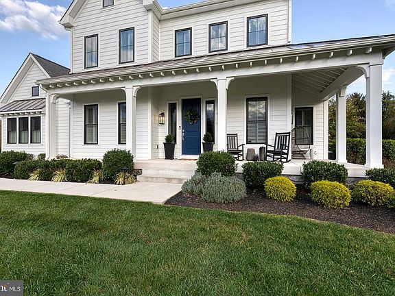 2nd image of 3997 Manor Oaks Rd