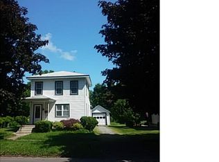 45 Cottage St, Auburn, NY 13021