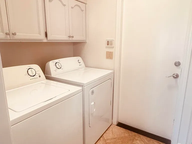 6707 E Kelton Ln — Photo 20