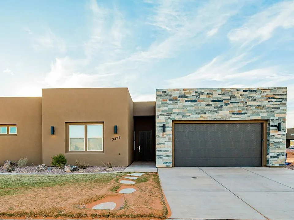 3226 S Hideaway Pl