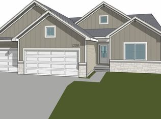1235 S 92nd St, West Des Moines, IA 50266