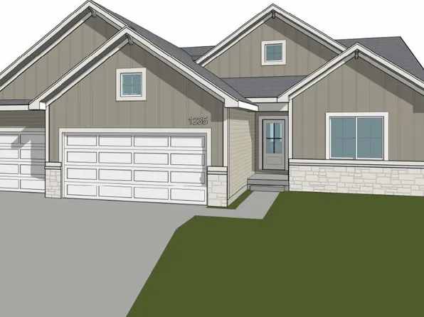 1235 S 92nd St, West Des Moines, IA 50266