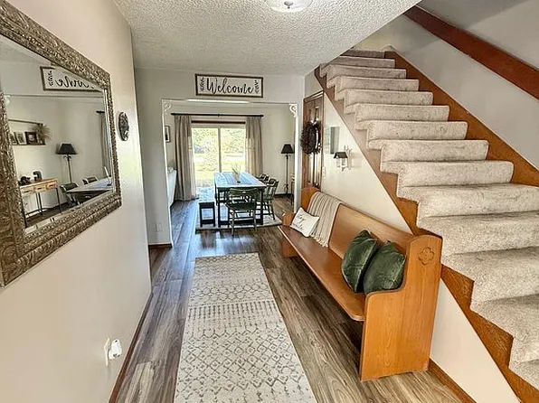 1415 South Shrs, Sullivan, IL 61951