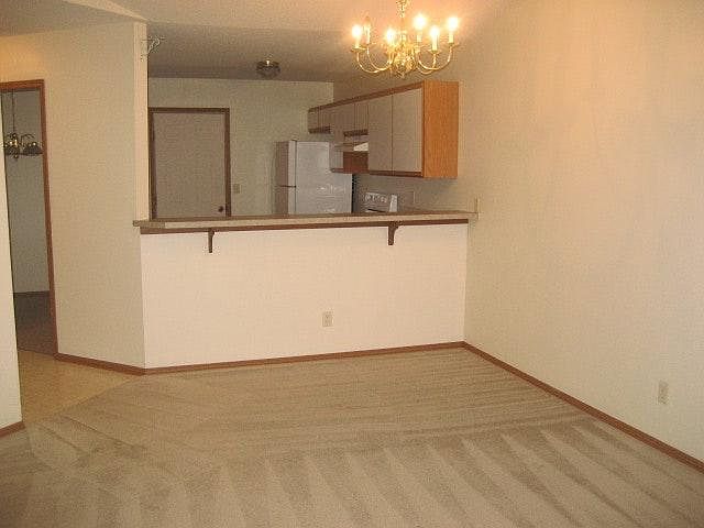 2nd image of 1438 N Glancey St