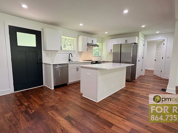 5th image of 108 Saint Lo Cir