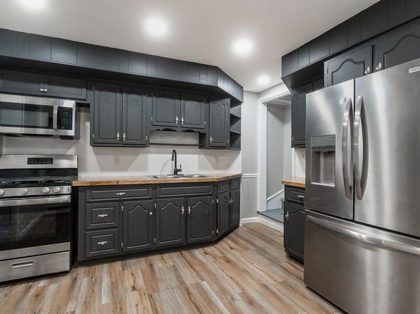 137-139 Main St #139-1