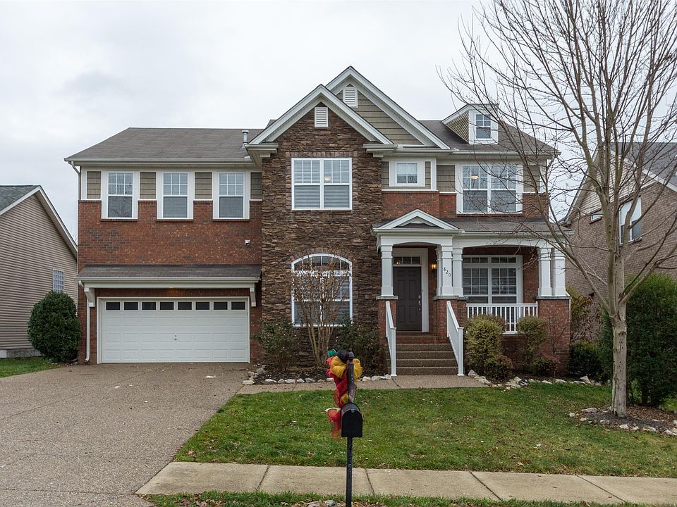 1st image of 820 Cranberry Ln