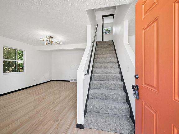 3rd image of 5385 Paladim Rd