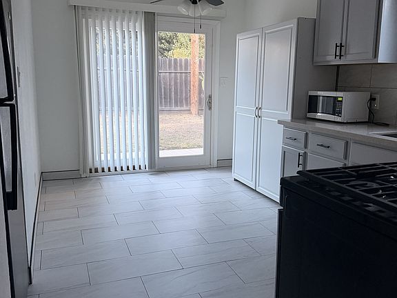 5th image of 2119 Celeste Dr