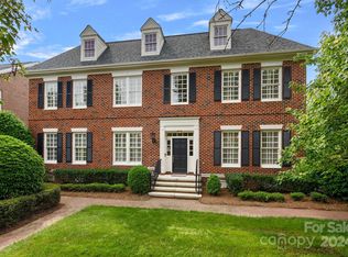 2606 Sheffield Crescent Ct, Charlotte, NC 28226