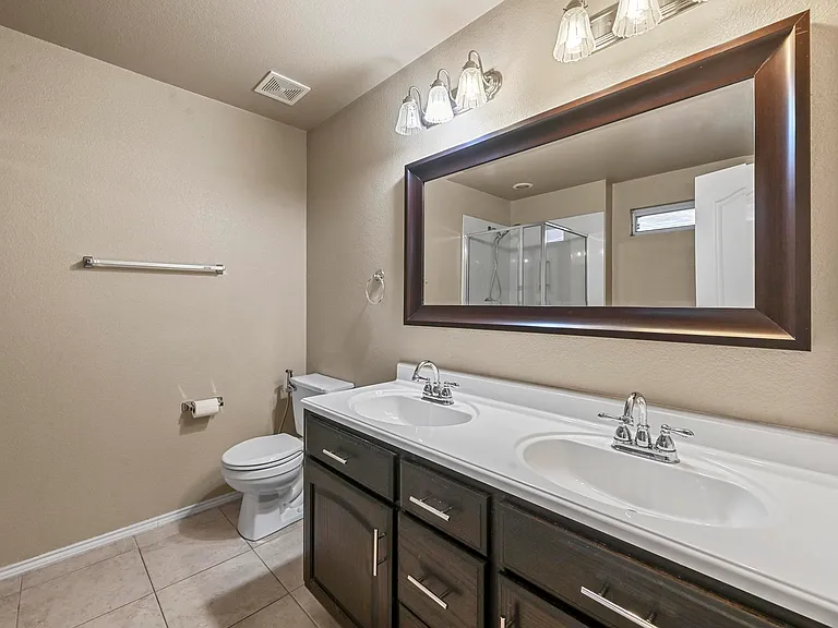 12482 Shepherds Hill Ln — Photo 21