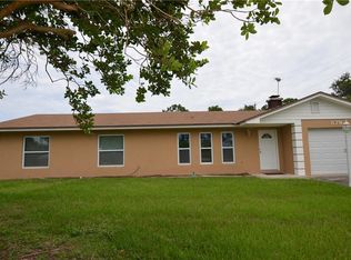 879 Blossom Dr, Sebastian, FL 32958