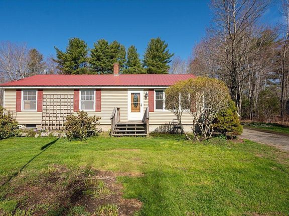 2nd image of 498 Cushing Road