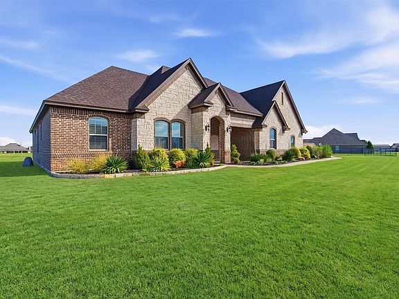 4th image of 429 Hartley Way