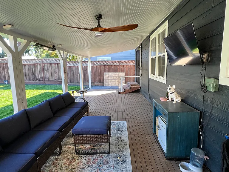 21556 Lake Chabot Rd — Photo 46