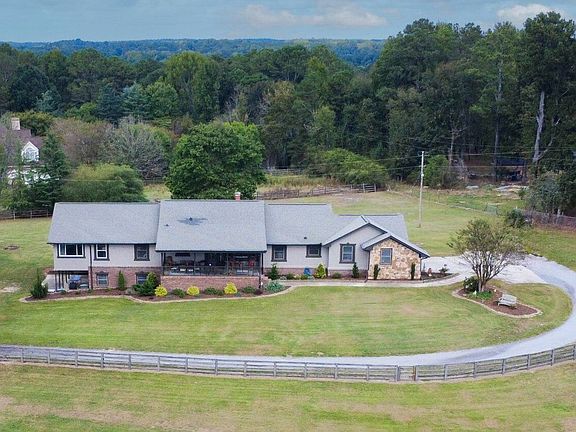 5th image of 1485 Temple Johnson Rd