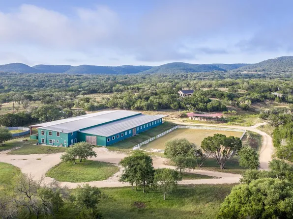 728 Upper Moffett Rd, Medina, TX 78055