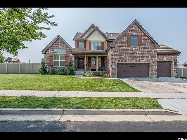 1st image of 2059 W Woodberry Dr