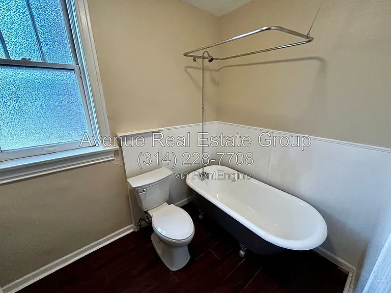 6026 Pershing Ave — Photo 12