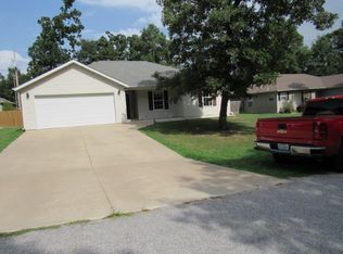 139 Red Oak Loop, Carl Junction, MO 64834