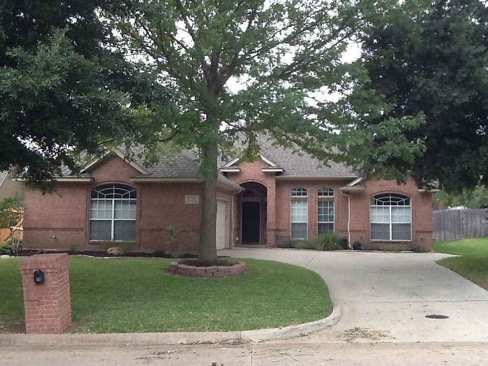 1st image of 33 Alamosa Dr