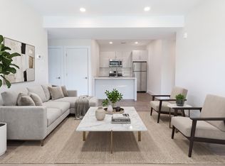843 Columbia Rd Floor 3, Dorchester, MA 02125