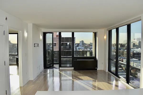 Rented by Compass | media 9