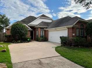 4910 Jaymar Dr, Sugar Land, TX 77479