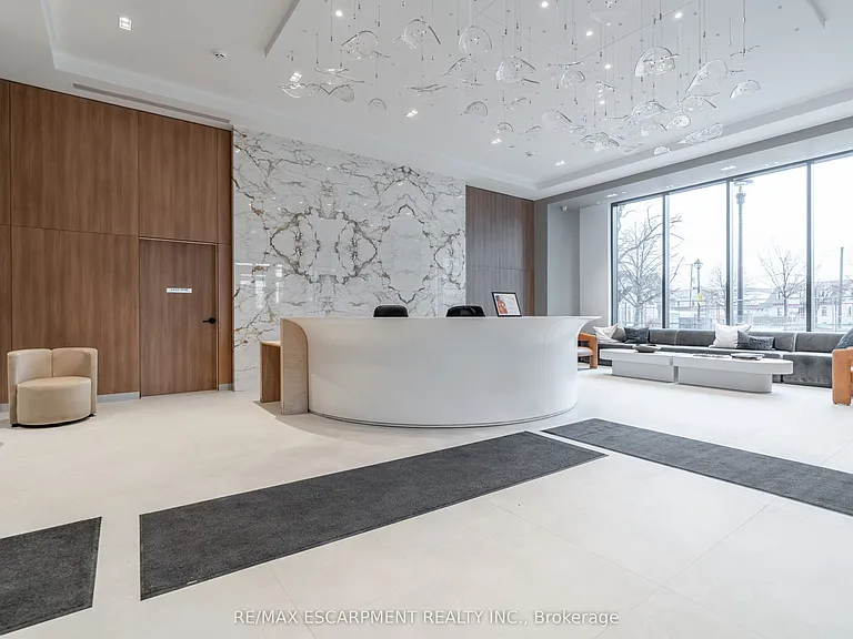 2075 Lakeshore Rd #1205 — Photo 33