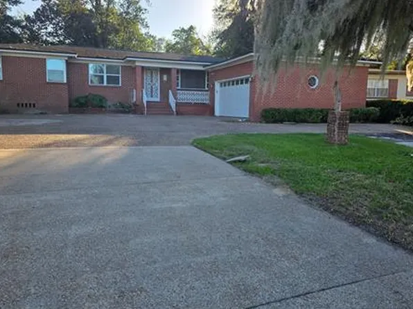 2232 Ribault Scenic Dr, Jacksonville, FL 32208