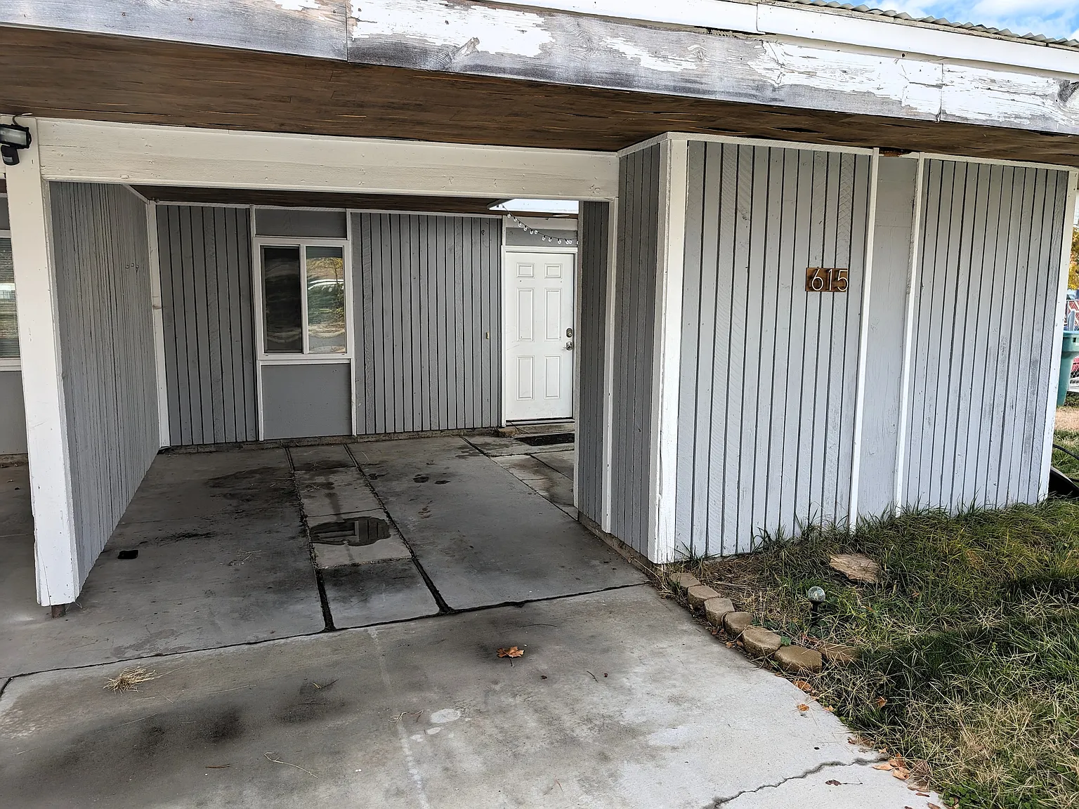 2 bed, 800 sqft, $1,300 — Photo 2