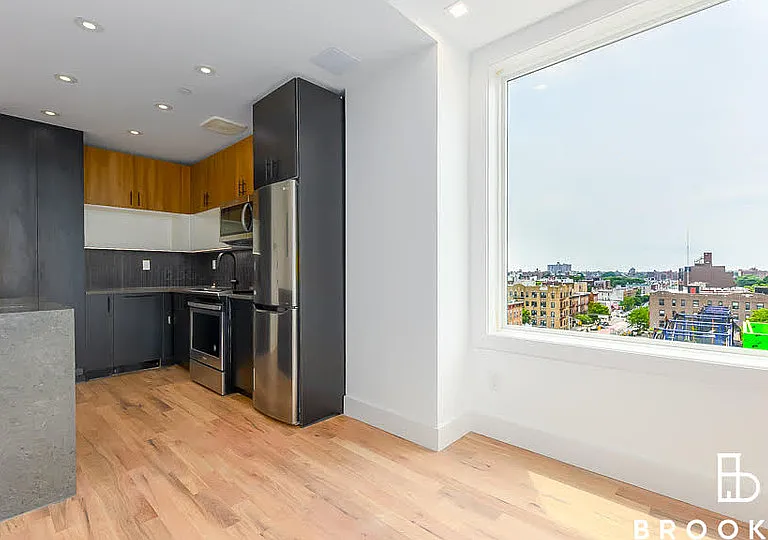 986 Rogers Ave #5C — Photo 8