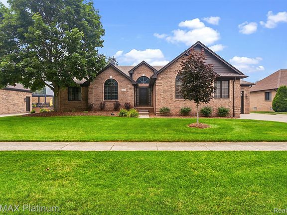 2nd image of 52655 Chestnut Grove Ln