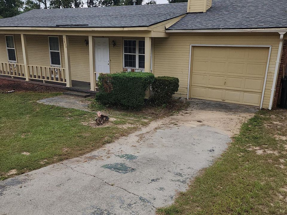 1st image of 3030 Mistletoe Avenue
