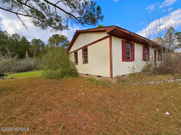 1927 Bolton Road, Rich Square, NC 27869