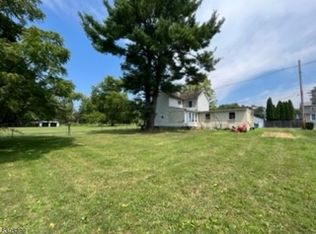 219 Rush Ave, Washington, NJ 07882