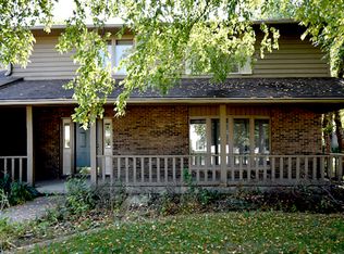 1510 Glenshire Dr, Champaign, IL