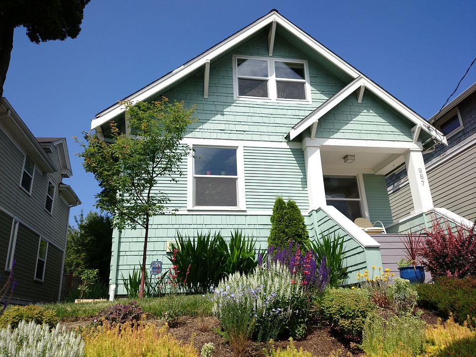 2nd image of 987 21st Ave