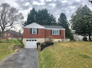 9217 Darrell Dr, Pittsburgh, PA