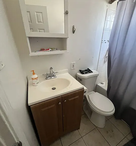 946 S Kingsley Dr #3 — Photo 6
