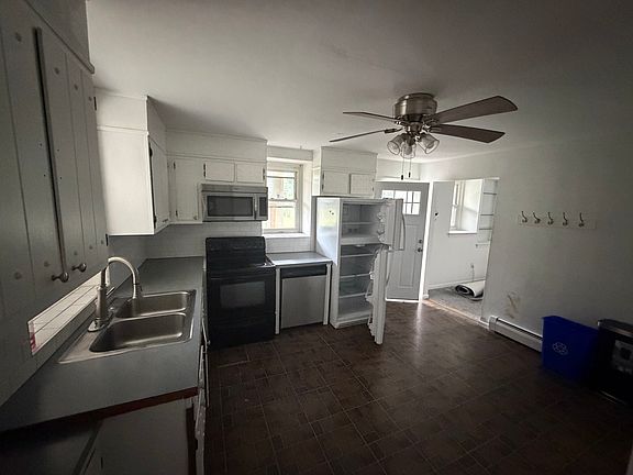 4th image of 813 New Rd