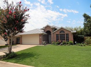 3821 Staghorn Cir N, Fort Worth, TX 76137