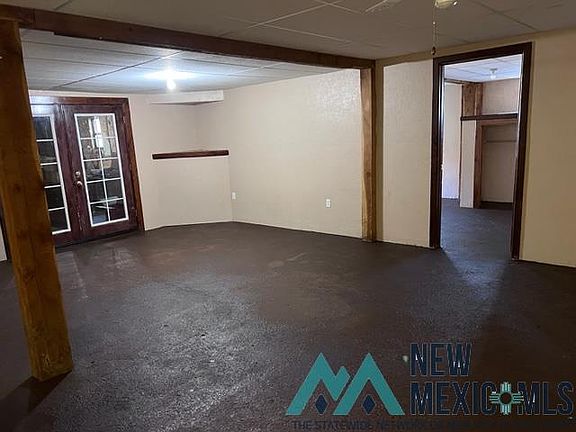 2nd image of 645 S 5th St