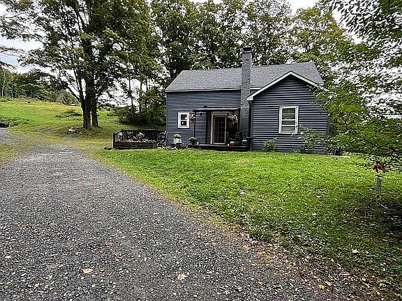 4th image of 75 Mason Ln
