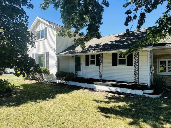 4268 Center St, Akron, MI 48701