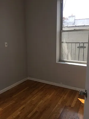 Rented by At Home Realty NY LLC | media 26