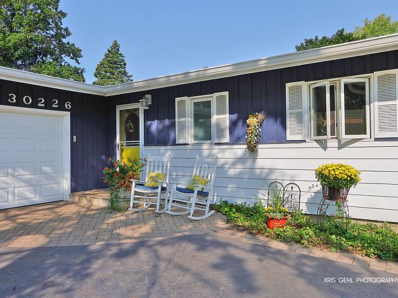 2nd image of 30226 N Oak Grove Ave
