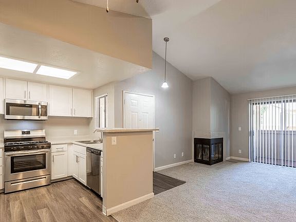 3rd image of 5800 Woodside Dr #415
